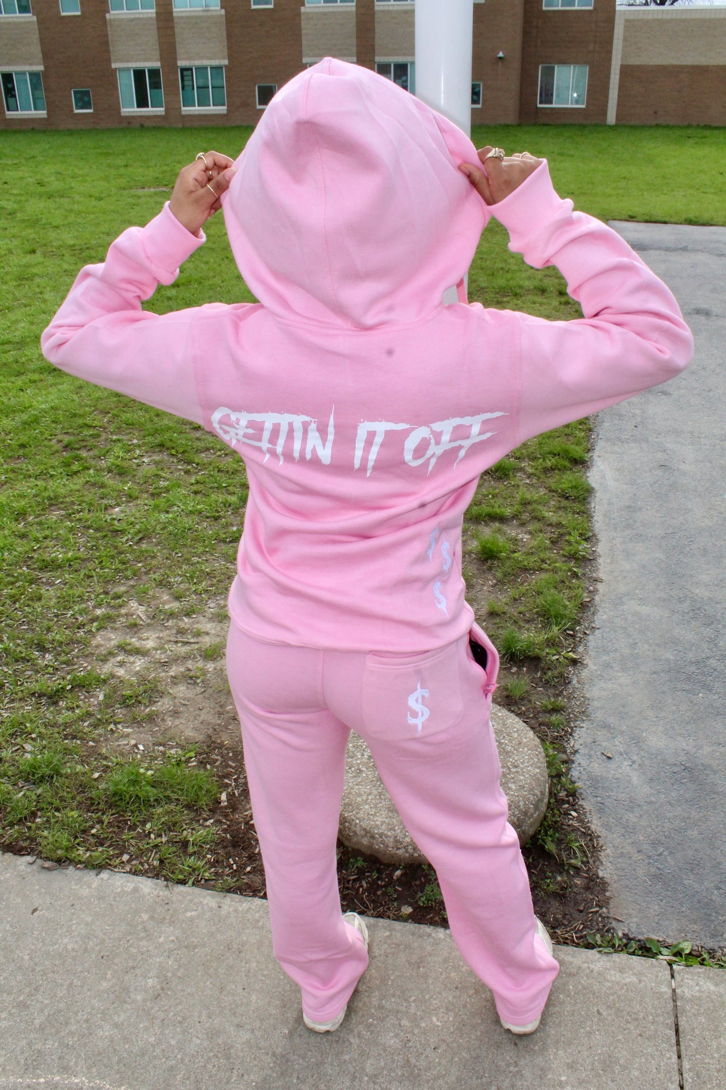 GETTIN IT OFF ‘Jogger Pants’(Light Pink)
