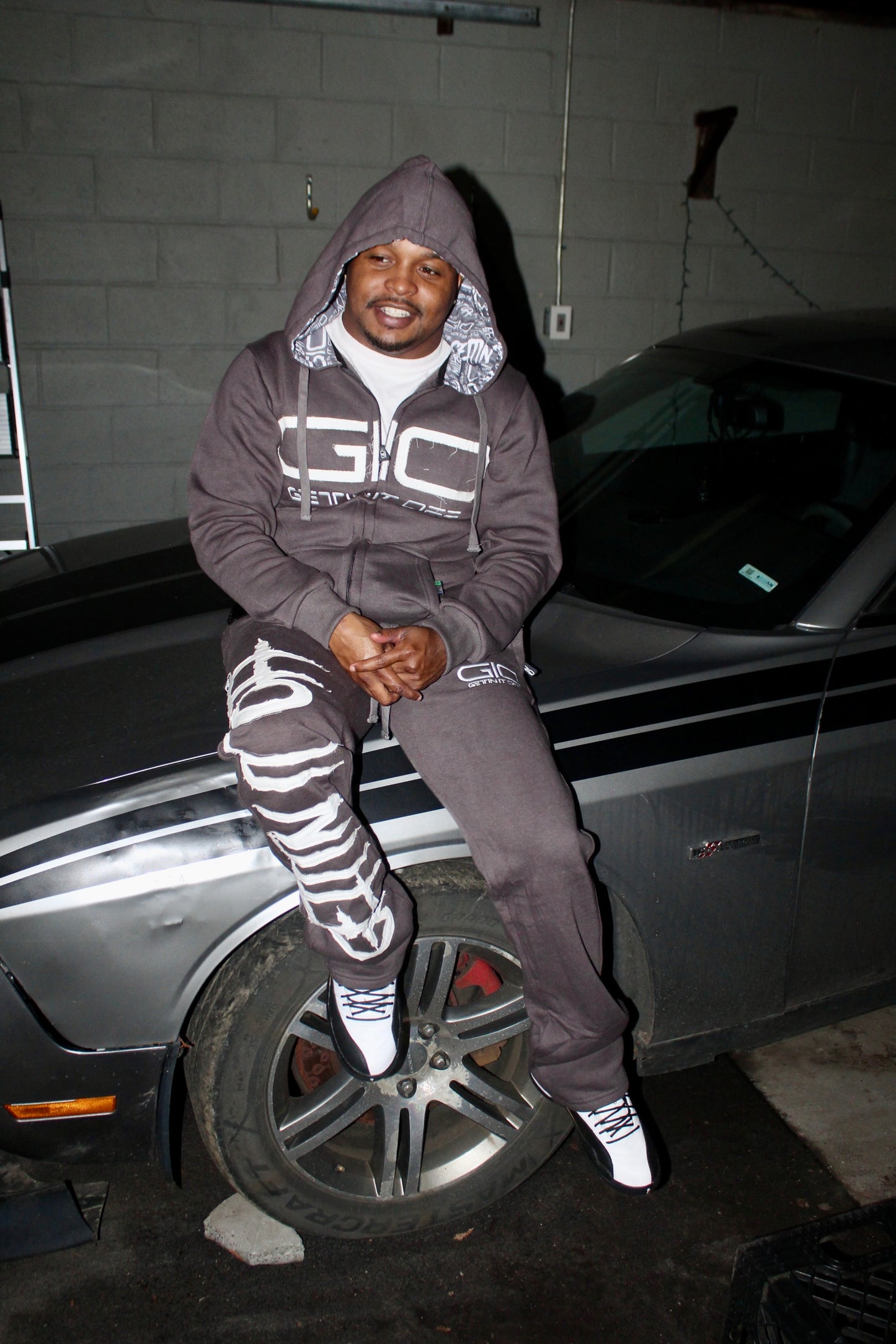 GETTIN IT OFF ‘Jogger Pants’(Grey)